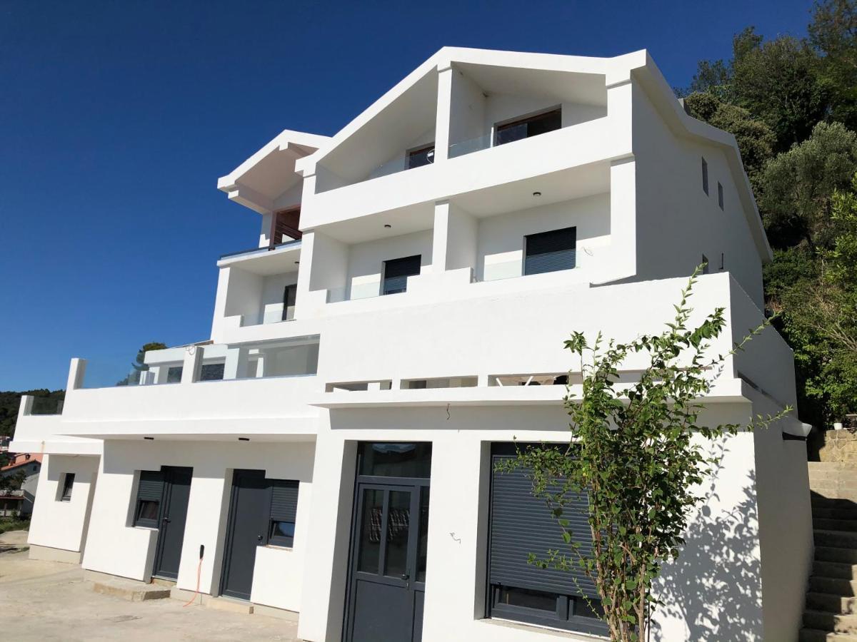 Apartments Palit Rab Eksteriør bilde
