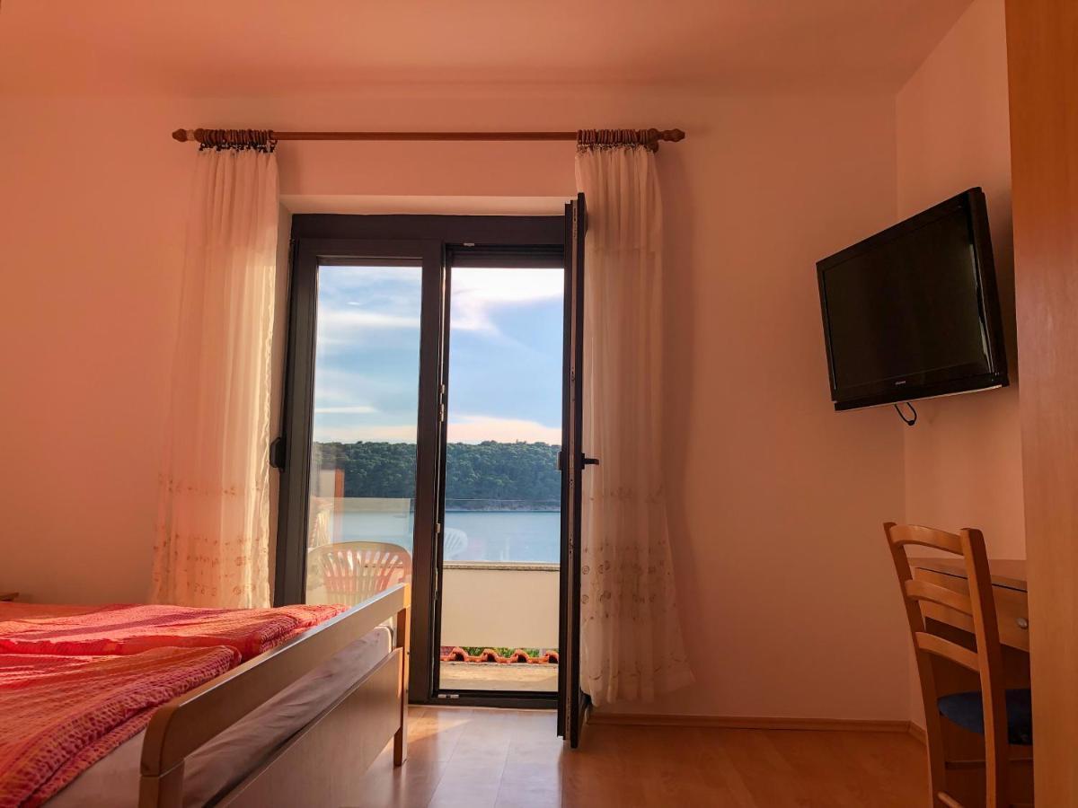 Apartments Palit Rab Eksteriør bilde